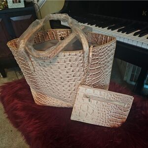 KHAKI & CREAM CROC TOTE